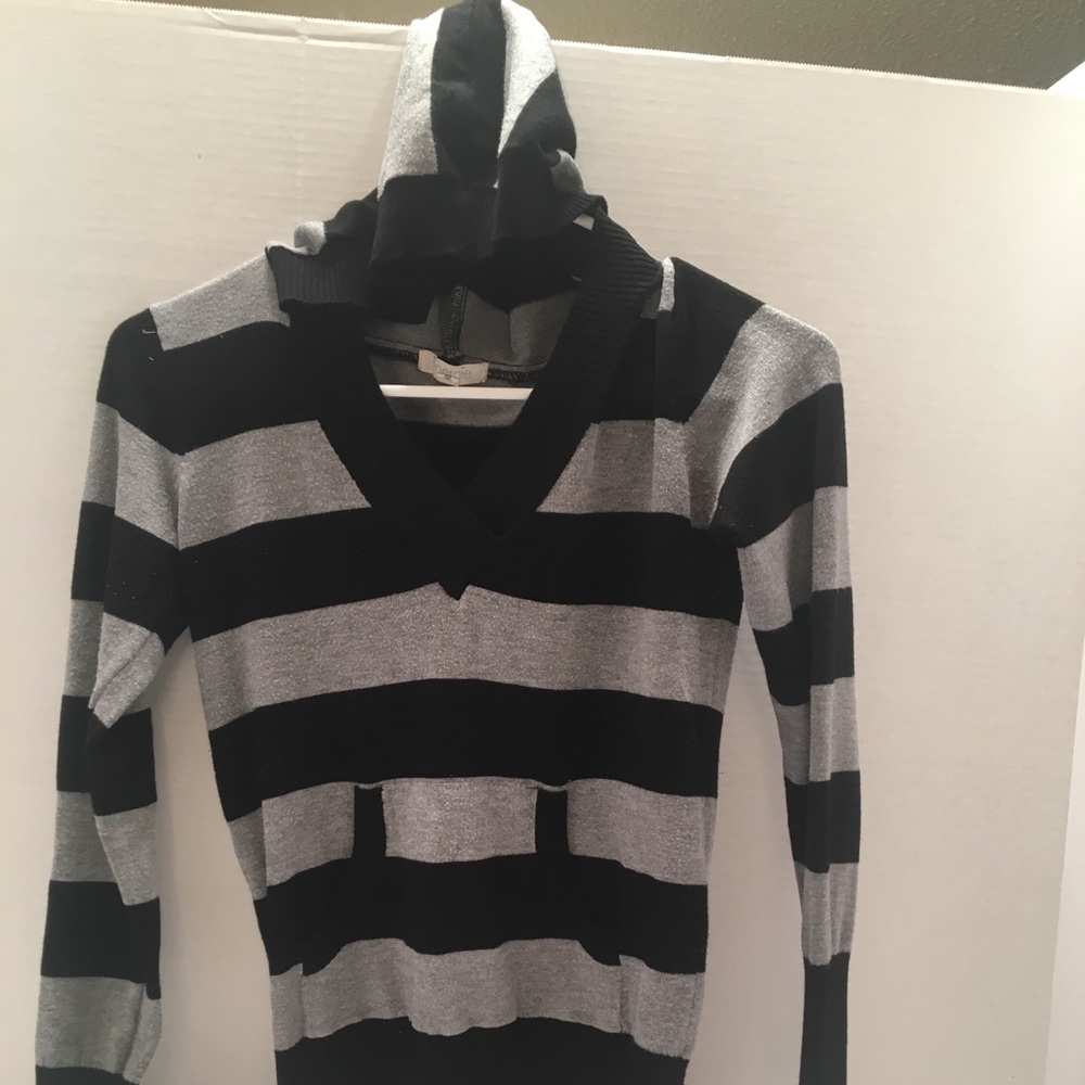 Black and grey long sleeve